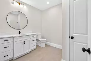 15 Milner St, Waltham, MA 02453 - Photo 32