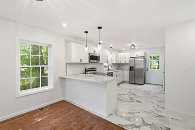 44-42 Gilbert Ave, Springfield, MA 01119 - Photo 8