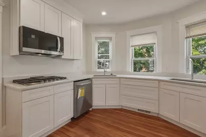 311 North Harvard #1, Boston, MA 02134 - Photo 2