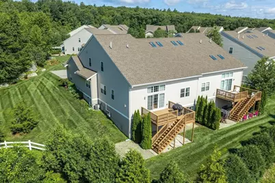 5 Thoreau Trl #5, Milford, MA 01757 - Photo 4