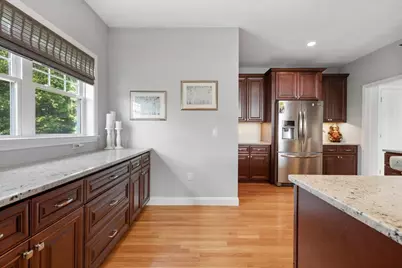 5 Thoreau Trl #5, Milford, MA 01757 - Photo 12