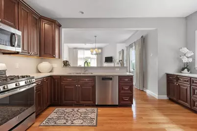 5 Thoreau Trl #5, Milford, MA 01757 - Photo 10