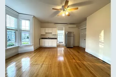 55 Central Street #1f, Stoneham, MA 02180 - Photo 2