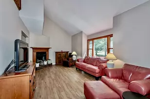 419 Southwick Rd, Westfield, MA 01085 - Photo 4