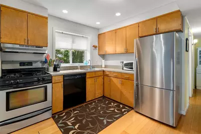 24 Vernon Road, Natick, MA 01760 - Photo 2