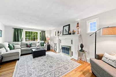 17 Savoy Ave, East Longmeadow, MA 01028 - Photo 16