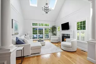 239 Washington St, Norwell, MA 02061 - Photo 2