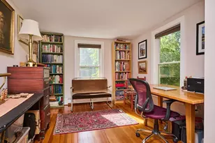 93 Arch St, Northampton, MA 01053 - Photo 10