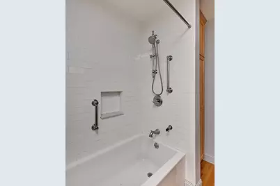 93 Arch St, Northampton, MA 01053 - Photo 22