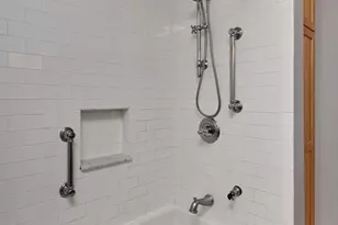 93 Arch St, Northampton, MA 01053 - Photo 22