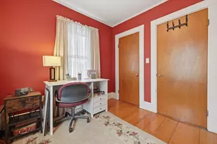 9 Arlington St, Woburn, MA 01801 - Photo 16