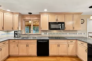 73 Maynard St, Northborough, MA 01532 - Photo 20