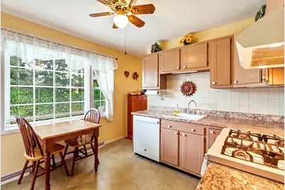 47 Lemos Street, New Bedford, MA 02740 - Photo 16