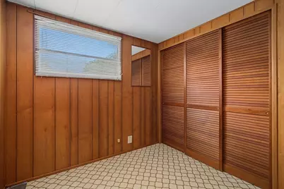 121 Mayflower Ave, Taunton, MA 02780 - Photo 14