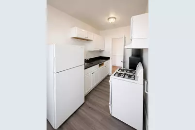 10 Yeamans St #29, Revere, MA 02151 - Photo 2