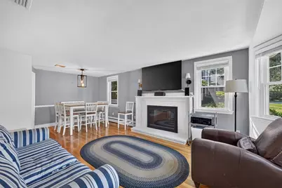 462 Chestnut St, Needham, MA 02492 - Photo 10