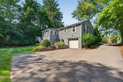 462 Chestnut St, Needham, MA 02492 - Photo 4