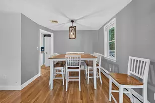 462 Chestnut St, Needham, MA 02492 - Photo 14
