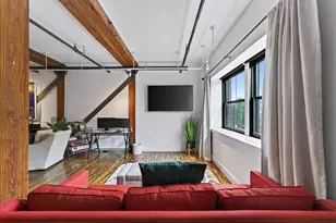 881 E 1st St, Boston, MA 02127 - Photo 10