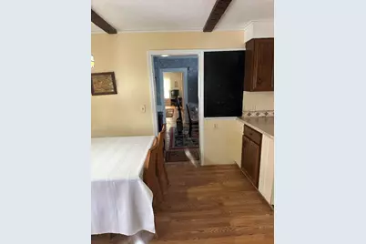 30 School St, East Longmeadow, MA 01028 - Photo 6