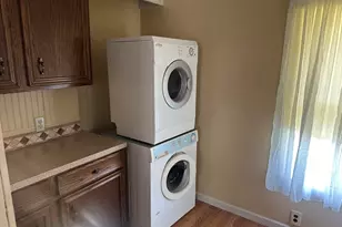 30 School St, East Longmeadow, MA 01028 - Photo 36