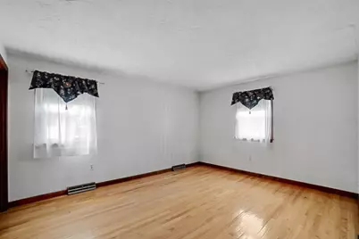 25 Jionzo Rd, Milford, MA 01757 - Photo 14
