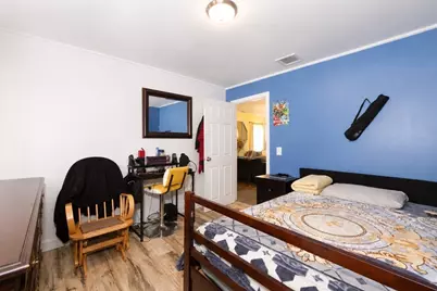67 W Ashland St, Brockton, MA 02301 - Photo 8