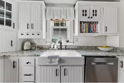 449 East St, Weymouth, MA 02189 - Photo 14