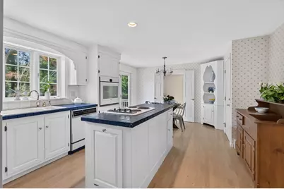 36 Woodland Rd, Andover, MA 01810 - Photo 4