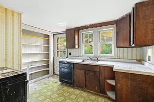 126 Lakehurst Ave, Weymouth, MA 02189 - Photo 12