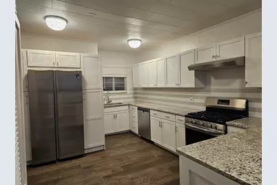 74 Common St #1, Barre, MA 01005 - Photo 6