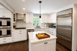 51 Hartman Rd, Newton, MA 02459 - Photo 2