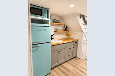 51 Hartman Rd #n/a, Newton, MA 02459 - Photo 16