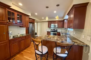 56 Noble St, Newton, MA 02465 - Photo 6