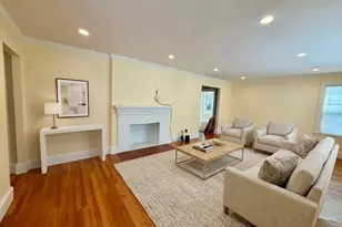 56 Noble St, Newton, MA 02465 - Photo 2