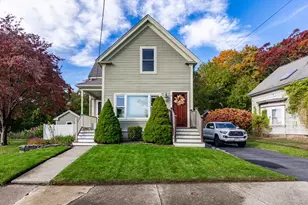 18 Highland Ave, Mansfield, MA 02048 - Photo 1