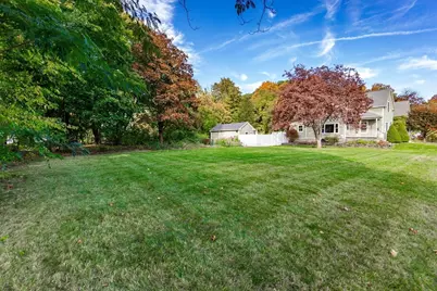 18 Highland Ave, Mansfield, MA 02048 - Photo 4
