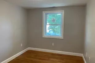 36 Chester Ave, Medford, MA 02155 - Photo 6