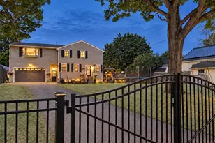 40 Hillside Ave, Beverly, MA 01915 - Photo 1