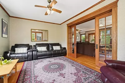 3 McKinley Ave, Easthampton, MA 01027 - Photo 10