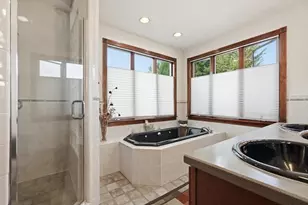 3 McKinley Ave, Easthampton, MA 01027 - Photo 30