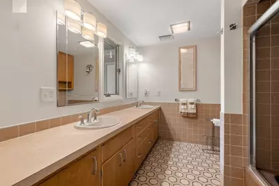 16 Wadsworth Ln, Dartmouth, MA 02748 - Photo 24