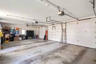 16 Wadsworth Ln, Dartmouth, MA 02748 - Photo 32