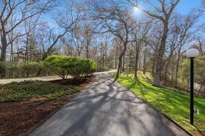 16 Wadsworth Ln, Dartmouth, MA 02748 - Photo 36