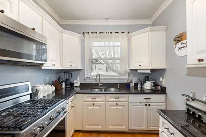 16 Logan St, Lawrence, MA 01841 - Photo 20