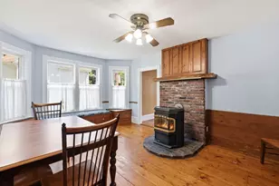 16 Collins St, Newburyport, MA 01950 - Photo 10