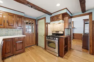 16 Collins St, Newburyport, MA 01950 - Photo 6
