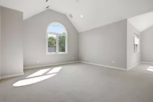 14 Pleasant St, North Reading, MA 01864 - Photo 20