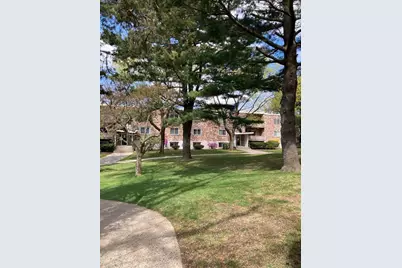20 Jacqueline Road #F, Waltham, MA 02452 - Photo 1