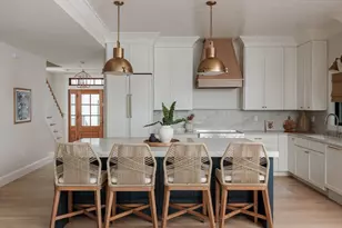 847 E 5th St, Boston, MA 02127 - Photo 4